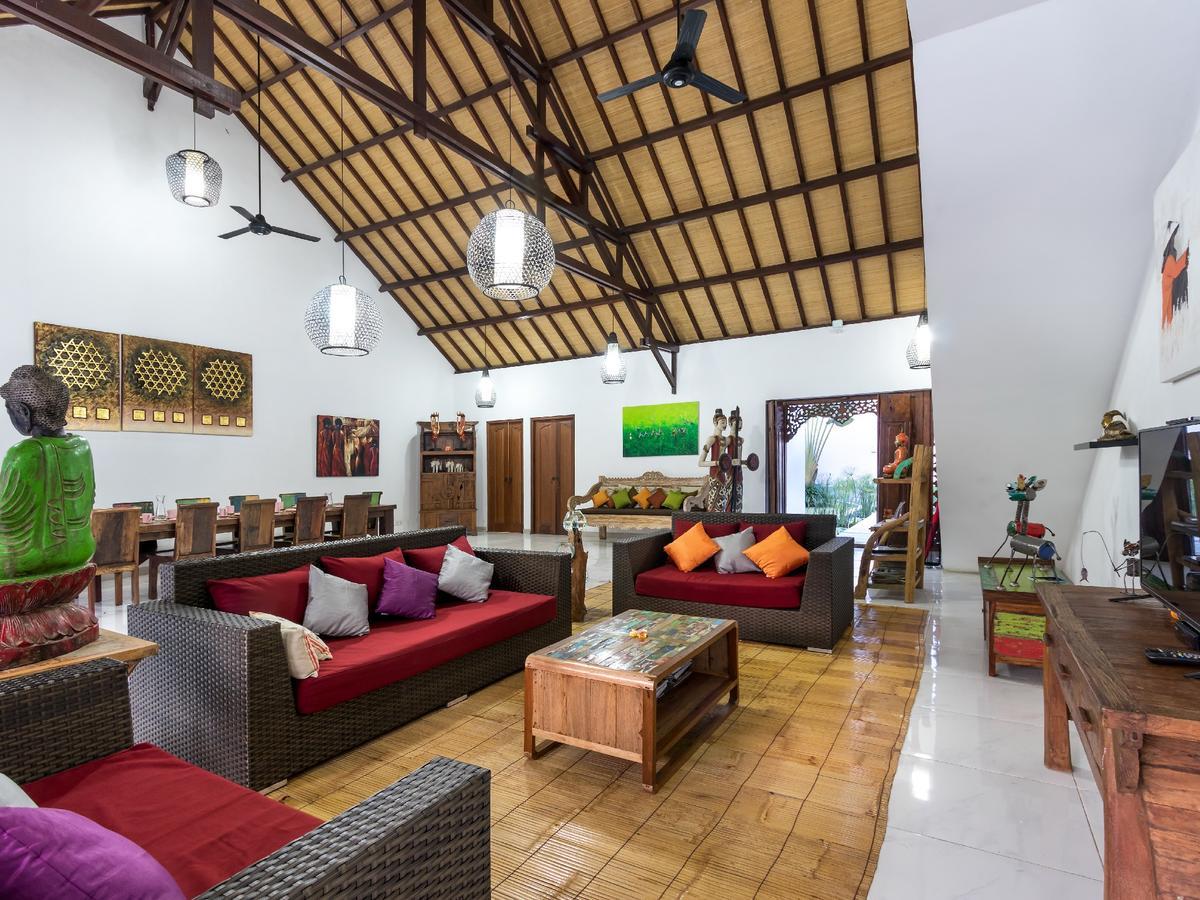 Villa Candi Kecil Tujuh By Villa Finder Ubud Exterior foto